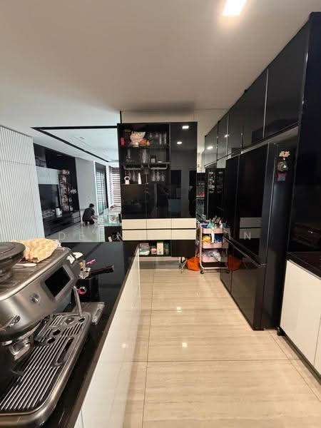 Rumah Berkembar untuk Dijual di Setia Alam (Selangor) - Dennix Chin - Kitchen - PropertyGuru.com.my
