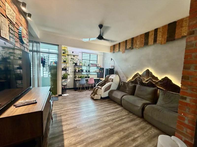 Townhouse for Sale in Ayer Itam (Penang) - Steven Chee - Living Room - PropertyGuru.com.my