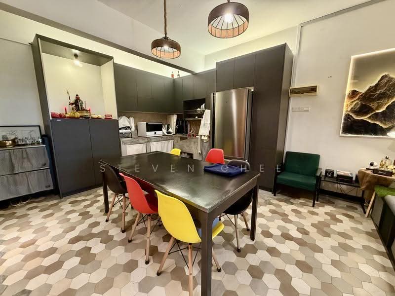 Townhouse for Sale in Ayer Itam (Penang) - Steven Chee - Kitchen - PropertyGuru.com.my
