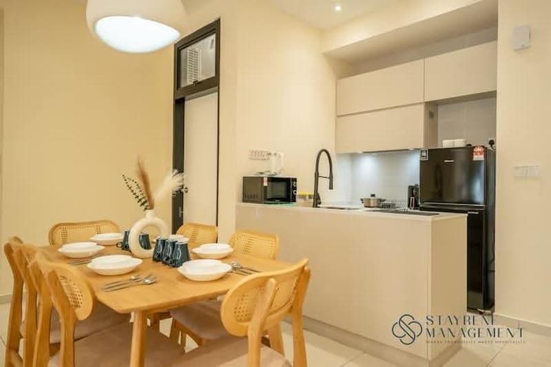 Kediaman Servis untuk Dijual di Space Residency - Chloe Ying - Dining Room - PropertyGuru.com.my