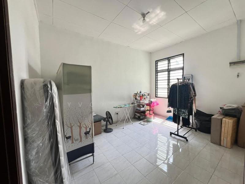 2-storey Terraced House for Sale in Taman Puteri Wangsa (Ulu Tiram) - Yvonne Lim - Interior - PropertyGuru.com.my