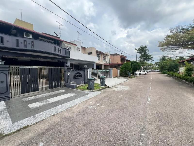 2-storey Terraced House for Sale in Taman Puteri Wangsa (Ulu Tiram) - Yvonne Lim - PropertyGuru.com.my