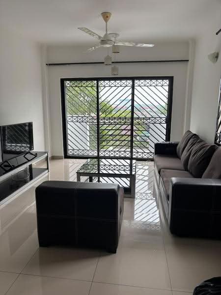 Pangsapuri untuk Disewa di Pan Vista - CN Wang - Living Room - PropertyGuru.com.my