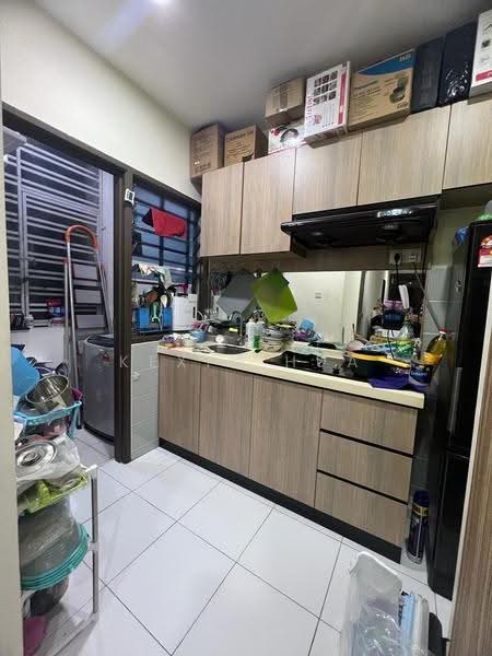 Pangsapuri untuk Dijual di Seri Austin Residence (Pangsapuri Seri Austin) - Kexin Hua - Kitchen - PropertyGuru.com.my