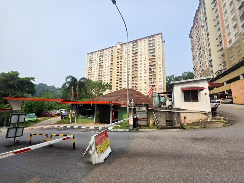 Apartment for Sale at Lakeview Apartments - Zul Syafiq - Exterior - PropertyGuru.com.my