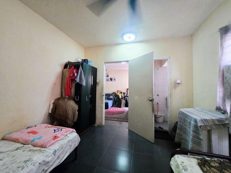 Apartment for Sale at Lakeview Apartments - Zul Syafiq - Bedroom - PropertyGuru.com.my