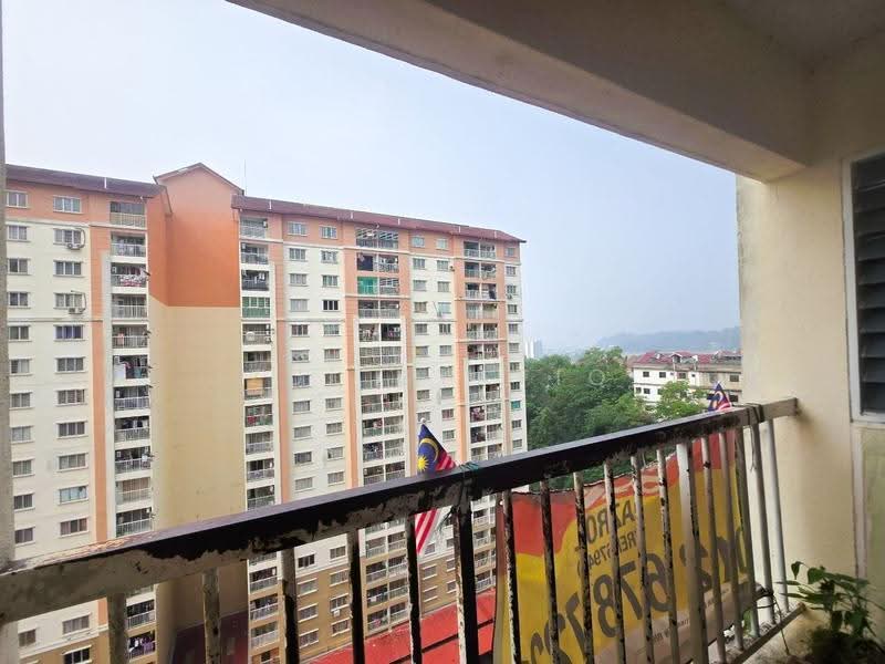 Apartment for Sale at Lakeview Apartments - Zul Syafiq - Exterior - PropertyGuru.com.my