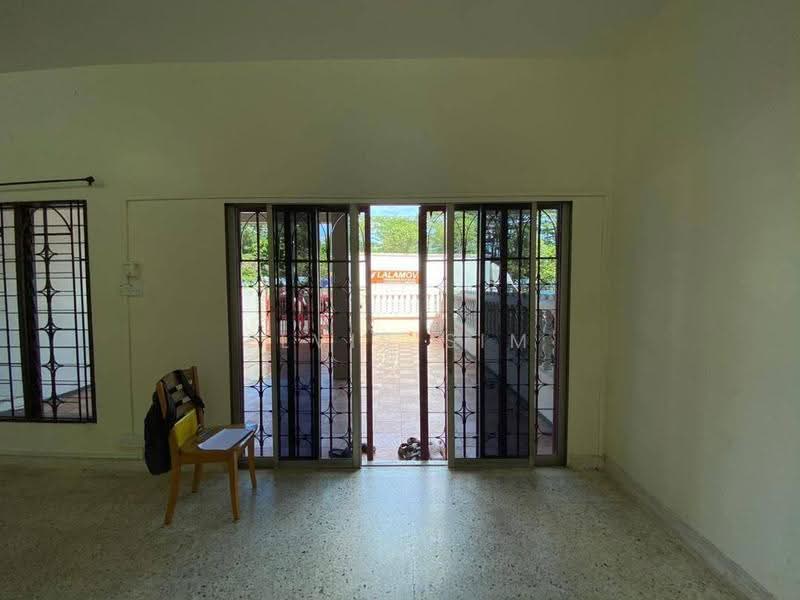 Rumah Teres 2-Tingkat untuk Disewa di Taman Sentosa (Johor Bahru) - Elvis Sim - Living Room - PropertyGuru.com.my