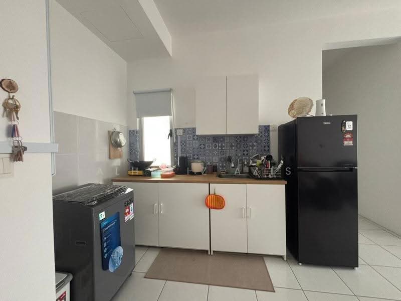 Apartment for Sale at Camellia Residence - ALHAFIZ AZIS - Kitchen - PropertyGuru.com.my