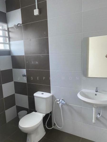2-storey Terraced House for Sale in Taman Sri Rapat (Ipoh) - Joseph Wong - Bathroom - PropertyGuru.com.my