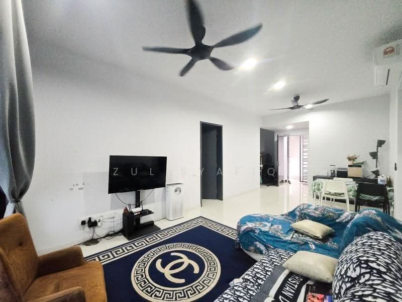 Kondominium untuk Dijual di The Valley Residences @ SkySierra - Zul Syafiq - Living Room - PropertyGuru.com.my