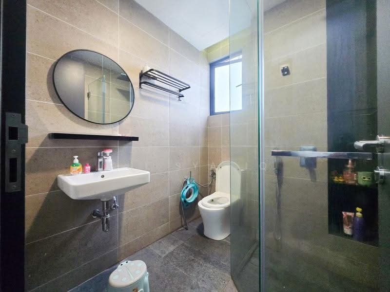 Kondominium untuk Dijual di The Valley Residences @ SkySierra - Zul Syafiq - Bathroom - PropertyGuru.com.my