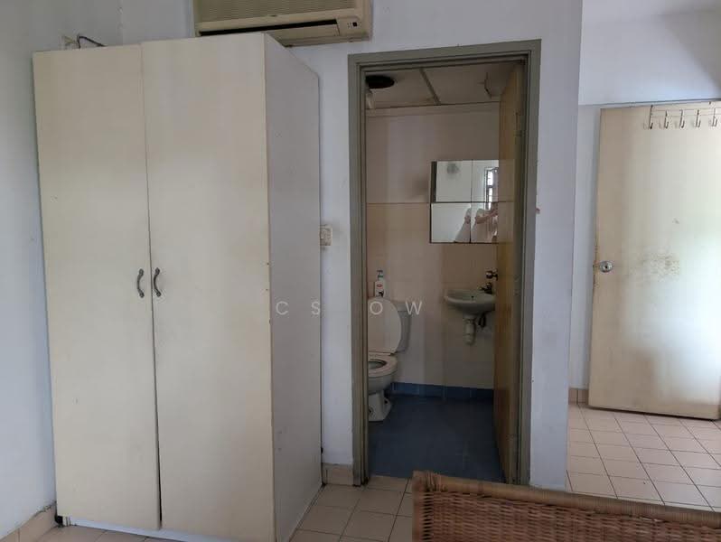 Condominium for Rent at Perdana Exclusive - CS OW - Bathroom - PropertyGuru.com.my