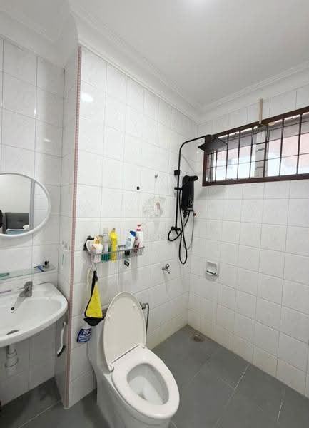 2-storey Terraced House for Sale in Bandar Baru Permas Jaya (Permas Jaya) - Daphne Lee - Bathroom - PropertyGuru.com.my