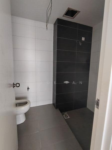 Condominium for Sale at Wellesley Residences - Chloe Tan - Bathroom - PropertyGuru.com.my