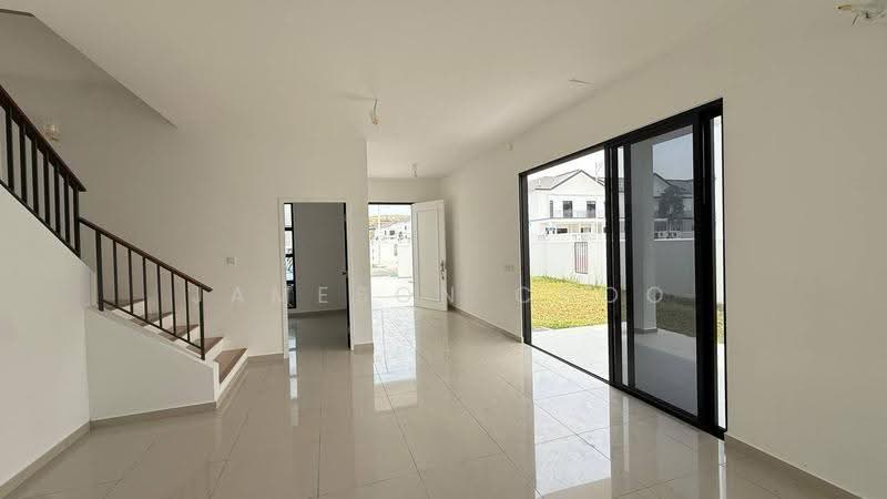 Cluster House for Sale in Eco Botanic 2 (Iskandar Puteri (Nusajaya)) - Jameson Choo - Living Room - PropertyGuru.com.my