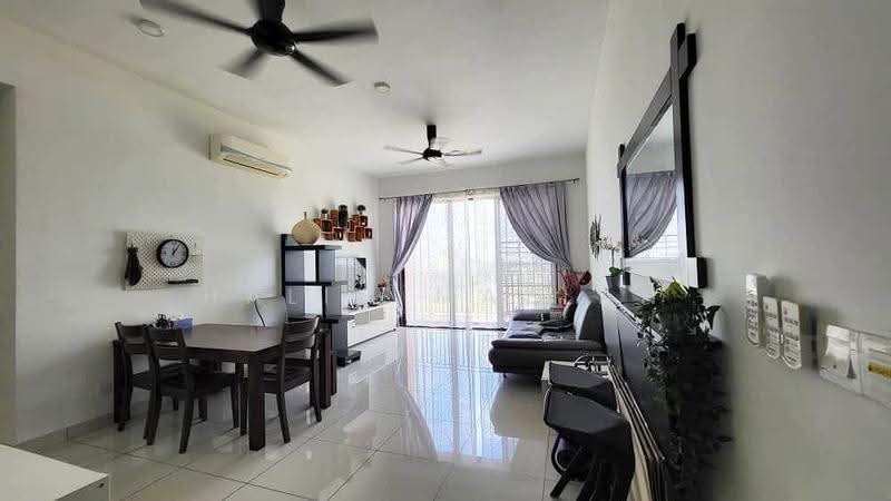 Kediaman Servis untuk Disewa di The Clio Residences - Halim Mazlan - Living Room - PropertyGuru.com.my