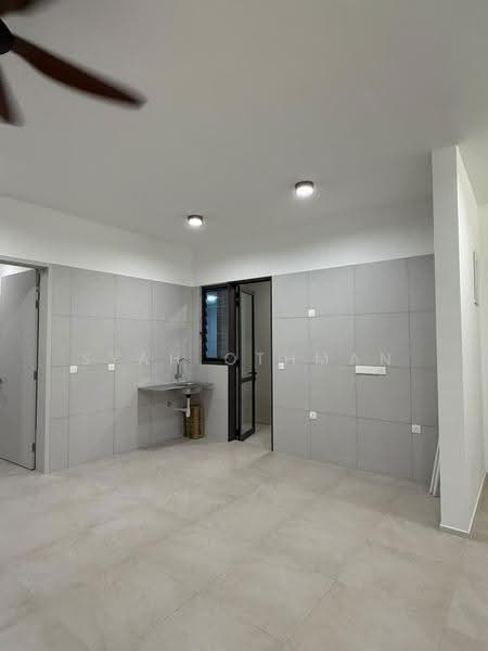 Condominium for Rent at Curvo Residences @ SkyArena - Syah Othman - Kitchen - PropertyGuru.com.my
