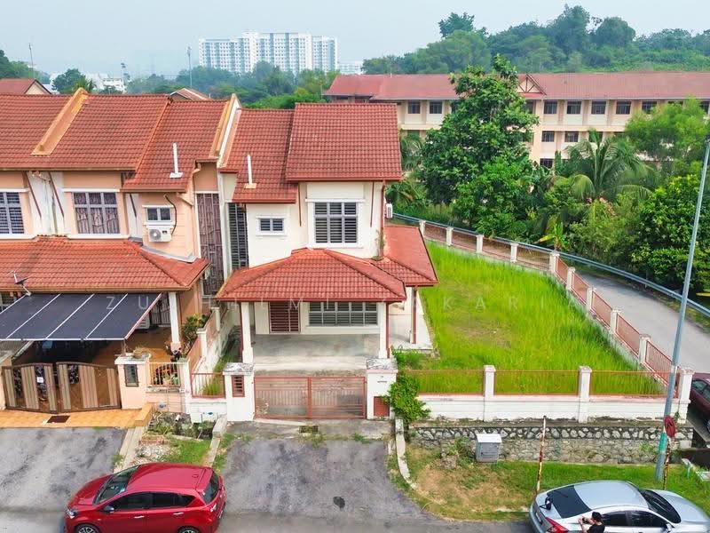 2-storey Terraced House for Sale in Kajang (Selangor) - Zulhilmi Zakaria - Exterior - PropertyGuru.com.my