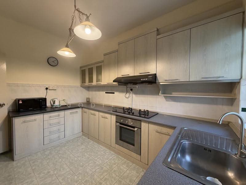 Townhouse for Sale in Meru Valley (Ipoh) - Jodie Kuan - Kitchen - PropertyGuru.com.my