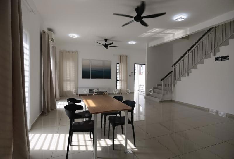 Rumah Teres 2-Tingkat untuk Dijual di Setia Utama (Setia Alam) - Eve Wong - PropertyGuru.com.my