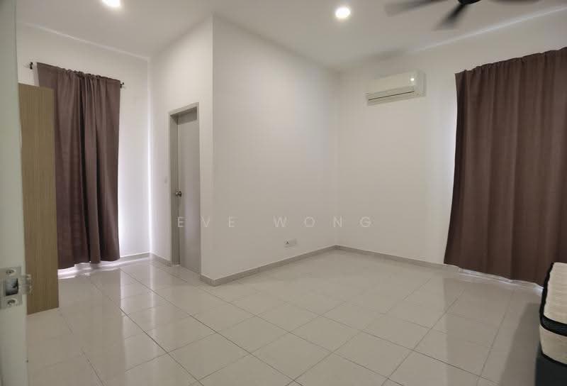 Rumah Teres 2-Tingkat untuk Dijual di Setia Utama (Setia Alam) - Eve Wong - PropertyGuru.com.my