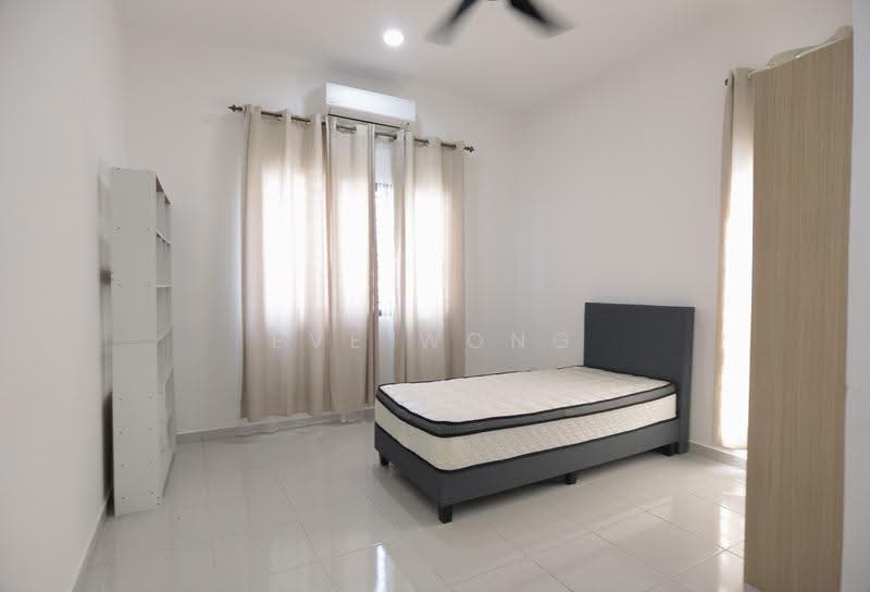 Rumah Teres 2-Tingkat untuk Dijual di Setia Utama (Setia Alam) - Eve Wong - PropertyGuru.com.my