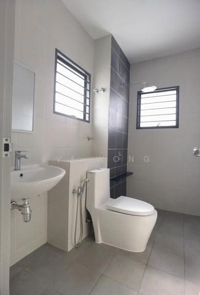 Rumah Teres 2-Tingkat untuk Dijual di Setia Utama (Setia Alam) - Eve Wong - PropertyGuru.com.my