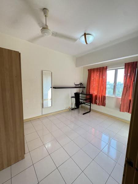 Condominium for Sale at Segar View Condominium - Bee Chin Ng - Interior - PropertyGuru.com.my