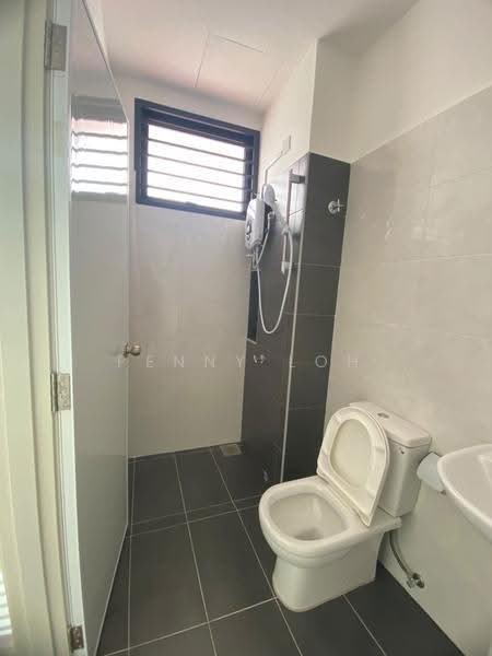 Rumah Teres 2-Tingkat untuk Disewa di Mutiara Hills (Semenyih) - Penny Loh - Bathroom - PropertyGuru.com.my