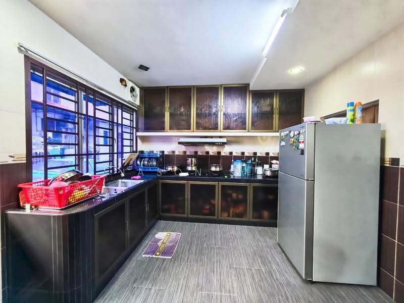 2-storey Terraced House for Sale in Bandar Seri Alam (Masai) - Jason Sim - Kitchen - PropertyGuru.com.my