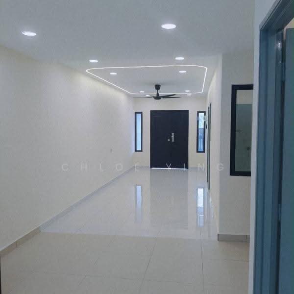 Rumah Teres 1-Tingkat untuk Dijual di Johor Bahru (Johor) - Chloe Ying - Entrance - PropertyGuru.com.my