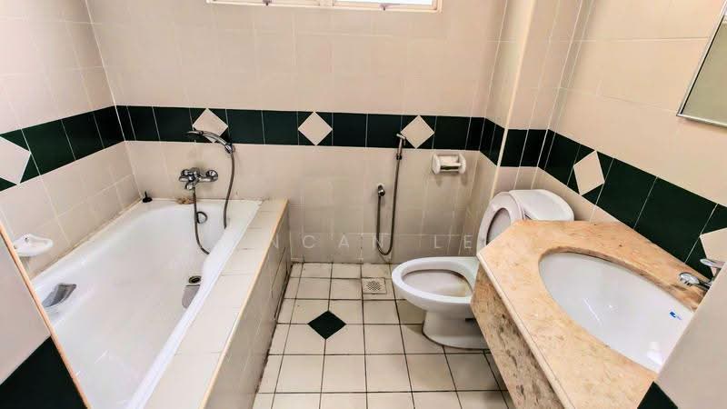 Condominium for Sale at Bungaraya Condominium - Duncan Lee - Bathroom - PropertyGuru.com.my