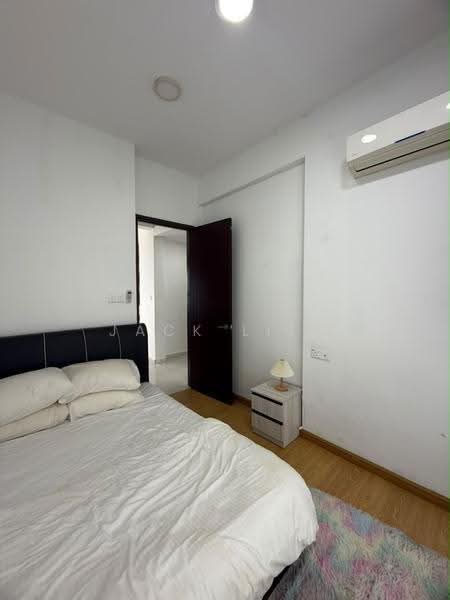Condominium for Rent at Royal Strand @ Country Garden Danga Bay - Jack Liew - Bedroom - PropertyGuru.com.my
