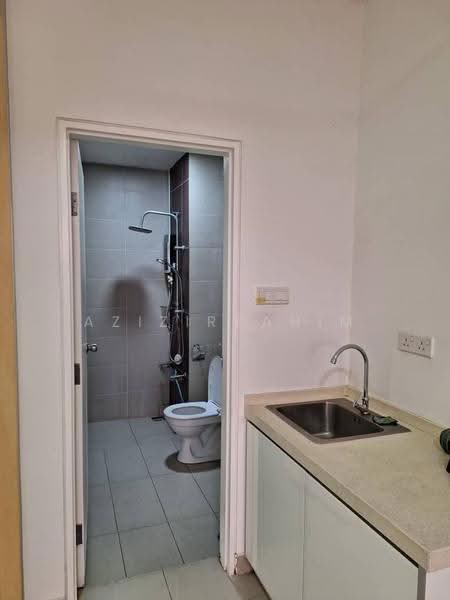 Kondominium untuk Disewa di Ceria Residence - Azizirrahim . - Bathroom - PropertyGuru.com.my