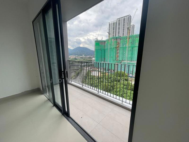 Kediaman Servis untuk Dijual di Residensi Ava @ Kiara Bay - Johnson Ho - Balcony - PropertyGuru.com.my