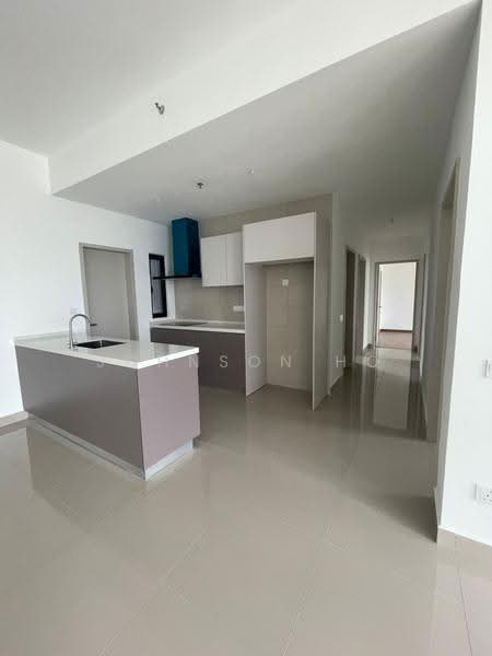 Kediaman Servis untuk Dijual di Residensi Ava @ Kiara Bay - Johnson Ho - Kitchen - PropertyGuru.com.my