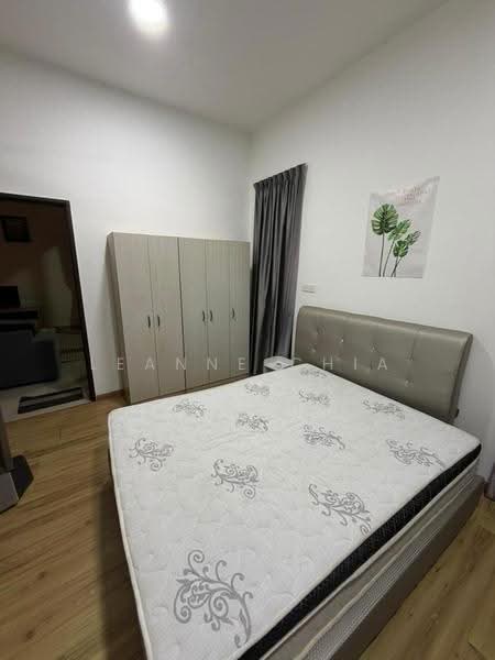 Kediaman Servis untuk Disewa di SkyVille 8 @ Benteng 8 - Leanne Chia - Bedroom - PropertyGuru.com.my