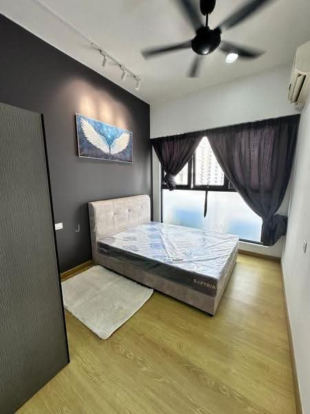 Condominium for Rent at Lovell @ Country Garden Danga Bay - Jack Liew - Bedroom - PropertyGuru.com.my