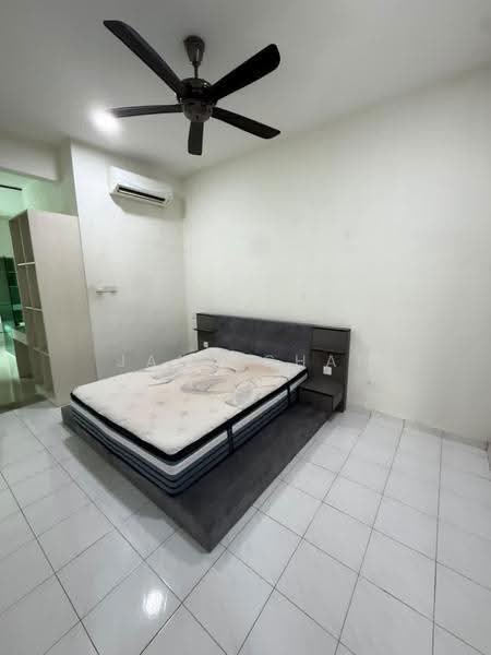 1-storey Terraced House for Rent in Senai (Kulai) - Jack Chai - Bedroom - PropertyGuru.com.my