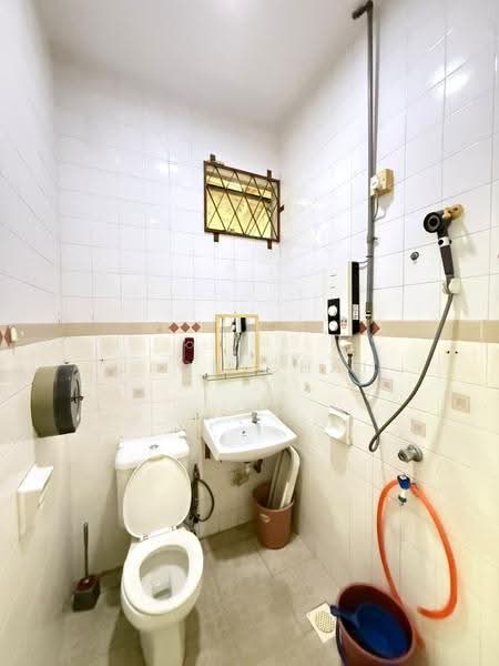 1-storey Terraced House for Rent in Senai (Kulai) - Jack Chai - Bathroom - PropertyGuru.com.my