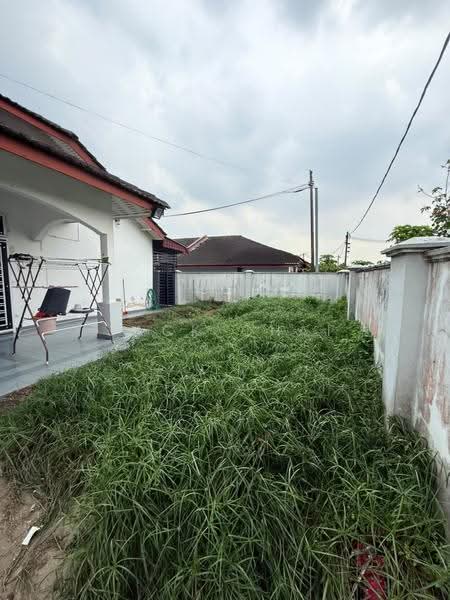 1-storey Terraced House for Rent in Senai (Kulai) - Jack Chai - Exterior - PropertyGuru.com.my