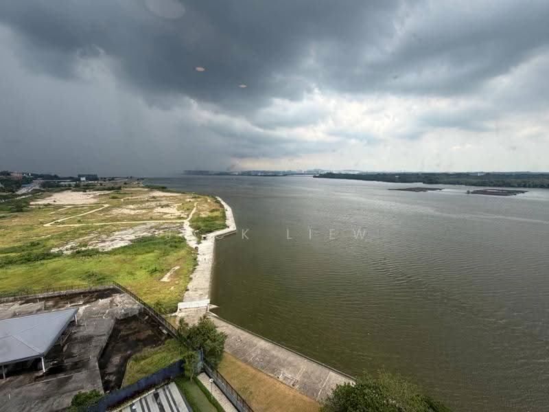 Condominium for Rent at Kings Bay @ Country Garden Danga Bay - Jack Liew - Exterior - PropertyGuru.com.my