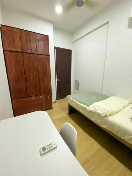Condominium for Rent at Royal Strand @ Country Garden Danga Bay - Jack Liew - Bedroom - PropertyGuru.com.my