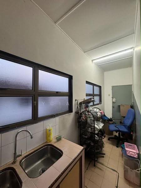 1-storey Terraced House for Sale in Taman Johor Jaya (Johor Bahru) - Tycia Law - Interior - PropertyGuru.com.my