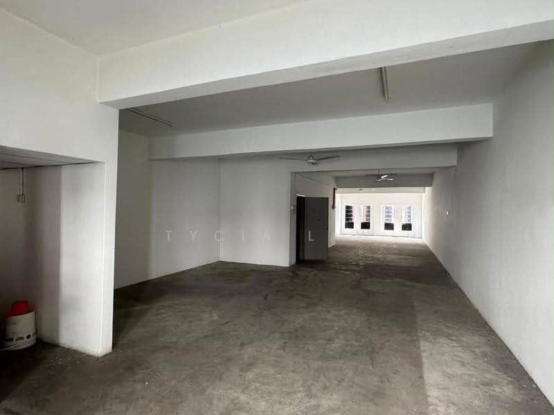 Shop / Office for Sale in Bandar Indahpura (Kulai) - Tycia Law - Interior - PropertyGuru.com.my