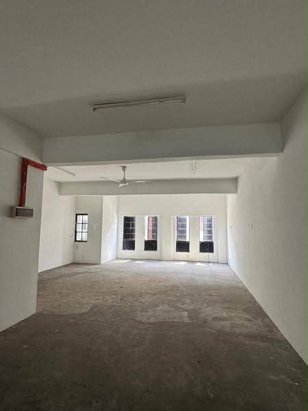 Shop / Office for Sale in Bandar Indahpura (Kulai) - Tycia Law - Interior - PropertyGuru.com.my