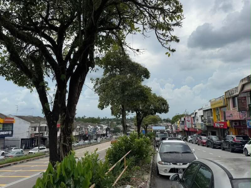 Kedai / Pejabat untuk Dijual di Taman Ungku Tun Aminah (Skudai) - Tycia Law - Exterior - PropertyGuru.com.my
