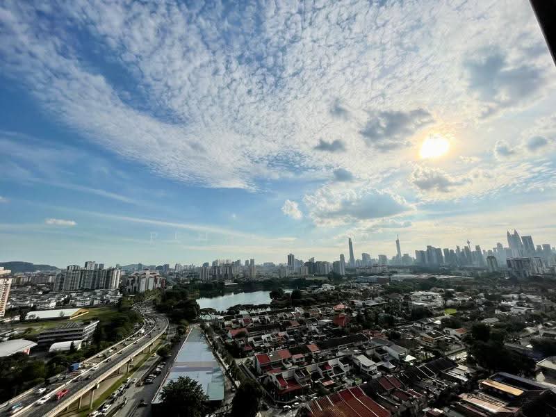 Kediaman Servis untuk Disewa di M City - Penny Yong - View - PropertyGuru.com.my