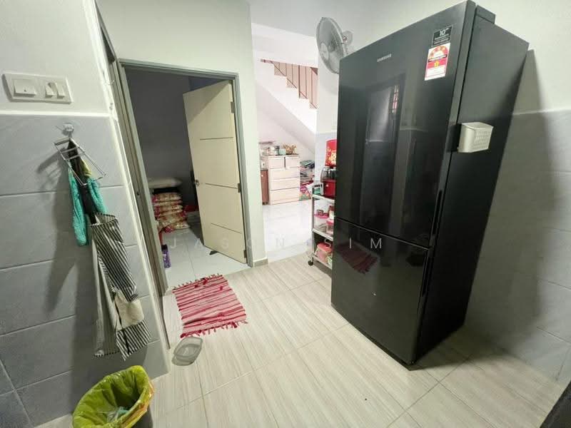 2-storey Terraced House for Sale in Bandar Baru Permas Jaya (Permas Jaya) - Jason Sim - Interior - PropertyGuru.com.my